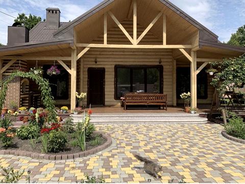 будинок за адресою Дмитра Павличка вул.