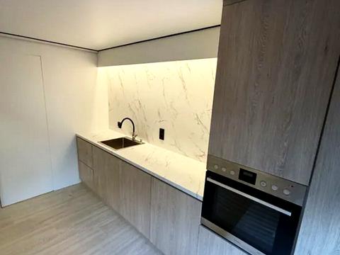 квартира за адресою Мойсея Базіна вул. (Панфіловців), 1