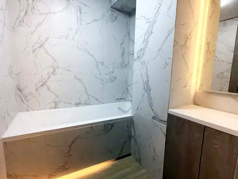 квартира за адресою Мойсея Базіна вул. (Панфіловців), 1