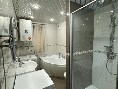 квартира за адресою Князя Ярослава Мудрого вул. (Ленінградська), 20