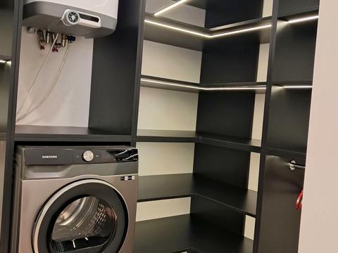 квартира за адресою Андрія Верхогляда вул. (Михайла Драгомирова), 14-А