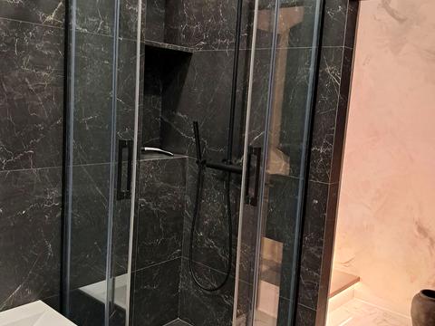 квартира за адресою Андрія Верхогляда вул. (Михайла Драгомирова), 14-А