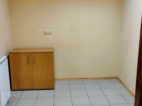 комерційна за адресою Оболонська набережна вул., 11