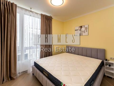 квартира за адресою Зарічна вул., 4к1