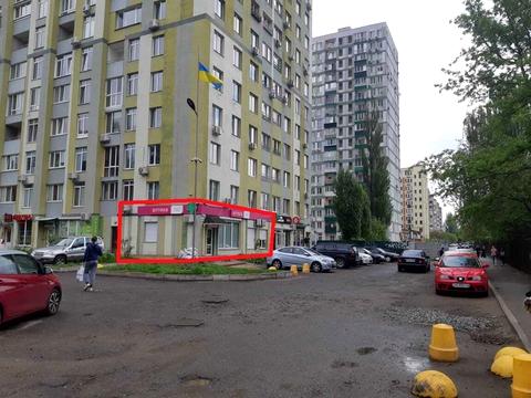 комерційна за адресою Клавдіївська вул., 40-Б