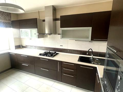 квартира за адресою Телевізійна вул., 12