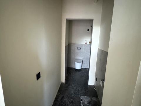 коммерческая по адресу Кудрявська, 24А