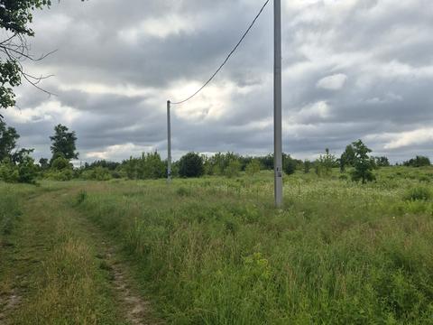 участок по адресу Требухівська