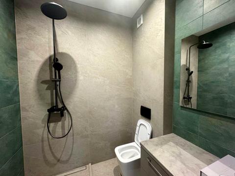 будинок за адресою Молодіжна вул.