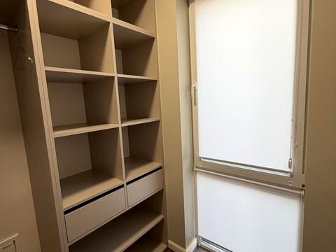 будинок за адресою Молодіжна вул.