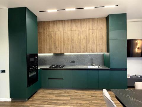 будинок за адресою Молодіжна вул.