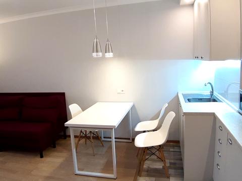 квартира за адресою Академіка Глушкова просп., 9-Є