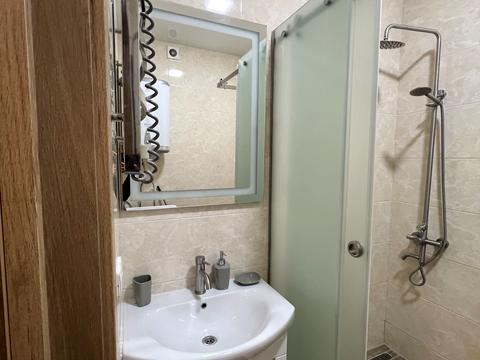 квартира за адресою Василя Тютюнника вул. (Анрі Барбюса), 28-А