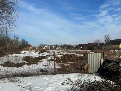 ділянка за адресою Київська вул.