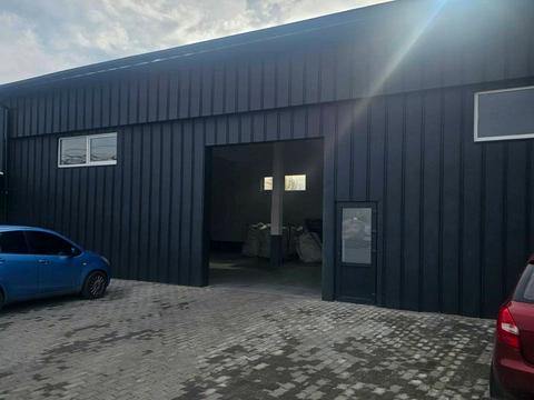 комерційна за адресою Шевченка, 2А