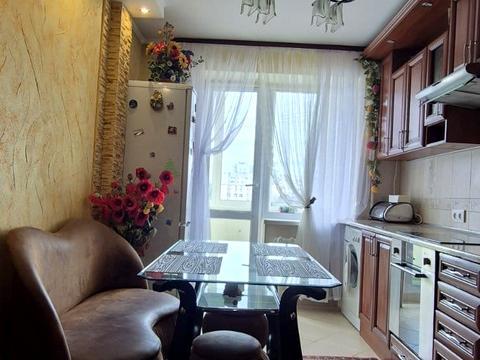 квартира по адресу Червоной Калины просп., 61