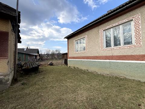 дом по адресу Центральна