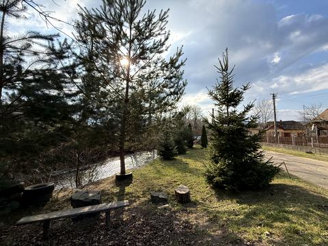 дом по адресу Центральна