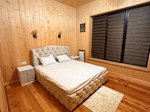 будинок за адресою Дмитра Павличка вул.