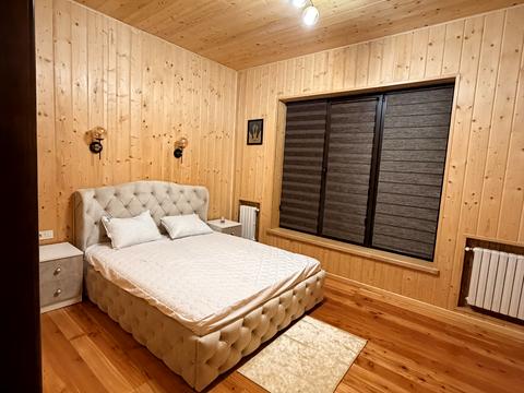 будинок за адресою Дмитра Павличка вул.