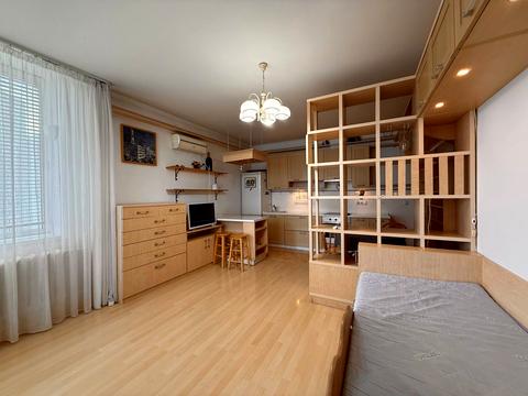 квартира по адресу Миколы Бажана просп., 12