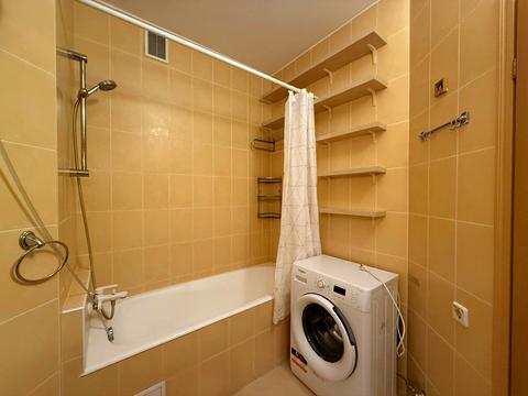 квартира по адресу Миколы Бажана просп., 12