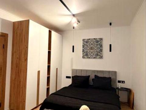 квартира по адресу Любомира Гузара просп. (Космонавта Комарова), 46-В