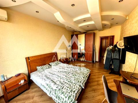 квартира по адресу Жилянская ул., 59