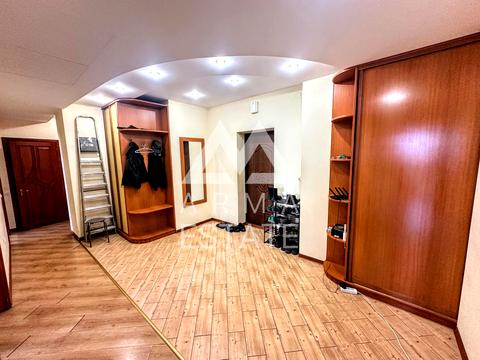 квартира по адресу Жилянская ул., 59