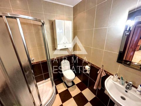 квартира по адресу Жилянская ул., 59