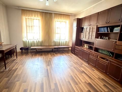 квартира за адресою Тургенєва вул., 42