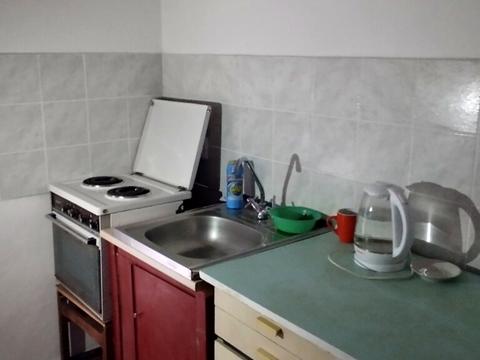 комерційна за адресою Шандора Петефі пл., 12