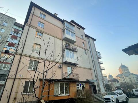 квартира за адресою Володимира Івасюка вул., 50б