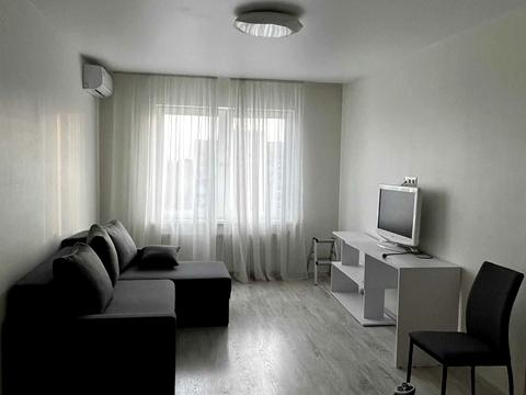 квартира за адресою Михайла Максимовича вул. (Онуфрія Трутенка), 7-Б