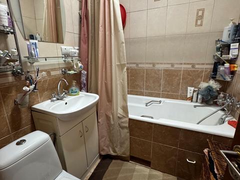 квартира за адресою Гайдамацька вул. (Марфи Струтинської), 10а