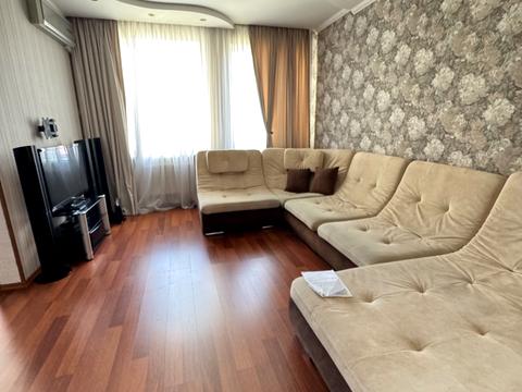 квартира за адресою Середньофонтанська вул., 19б