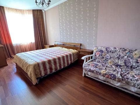 квартира за адресою Середньофонтанська вул., 19б