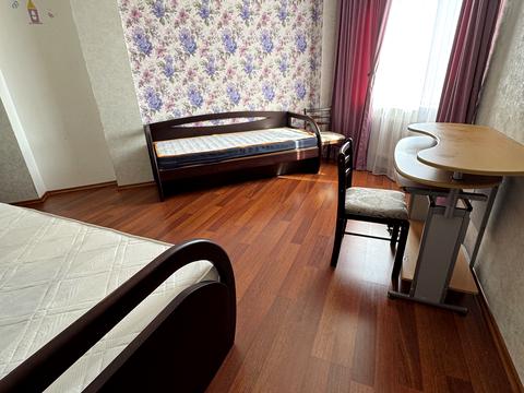 квартира за адресою Середньофонтанська вул., 19б
