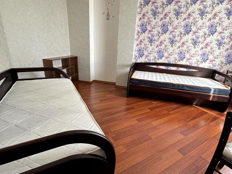 квартира за адресою Середньофонтанська вул., 19б