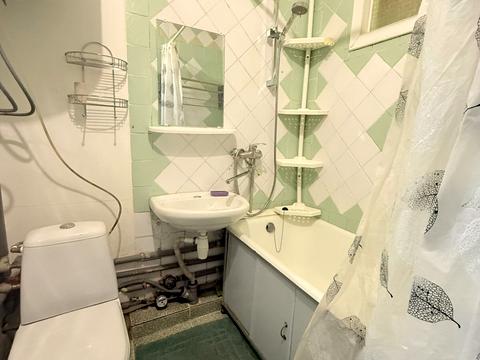 квартира за адресою Героїв Крут вул. (Валентини Терешкової), 33