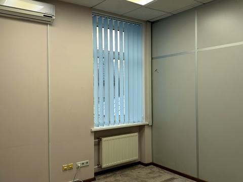 комерційна за адресою Музейний пров., 2