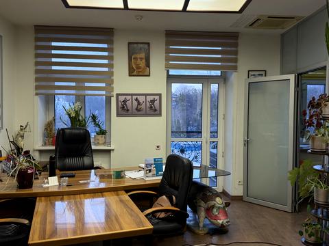 комерційна за адресою Музейний пров., 2