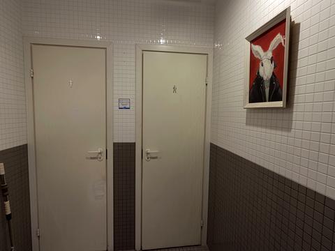 комерційна за адресою Музейний пров., 2