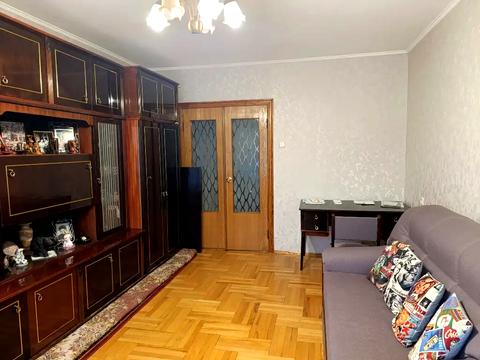 квартира за адресою Героїв просп., 10