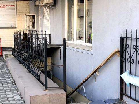 коммерческая по адресу Левка Лукьяненко ул. (Маршала Тимошенко), 13-А