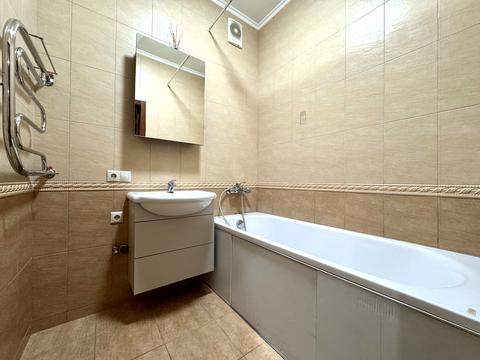 квартира за адресою Леоніда Первомайського вул., 5