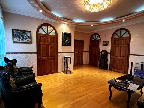 будинок за адресою с. Петропавлівська Борщагівка, Авіаторів вул.