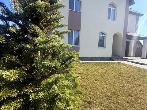 будинок за адресою Західна