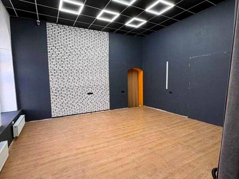 комерційна за адресою Лазаря Глоби вул. (Андрія Фабра), 5