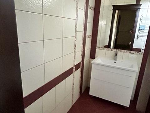 будинок за адресою Володимира Івасюка вул., 25